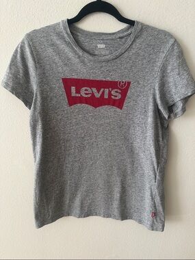 Levi's Grey Heather Tee with Red Logo